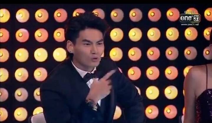จากข้อความทวิตดังกล่าว ทำให้คนมีเข้ามาโจมตีหนุ่มฮั่นอย่างหนักหน่วง ล่าสุดหนุ่มฮั่นได้ออกมาพูดถึงเรื่องนี้ว่า